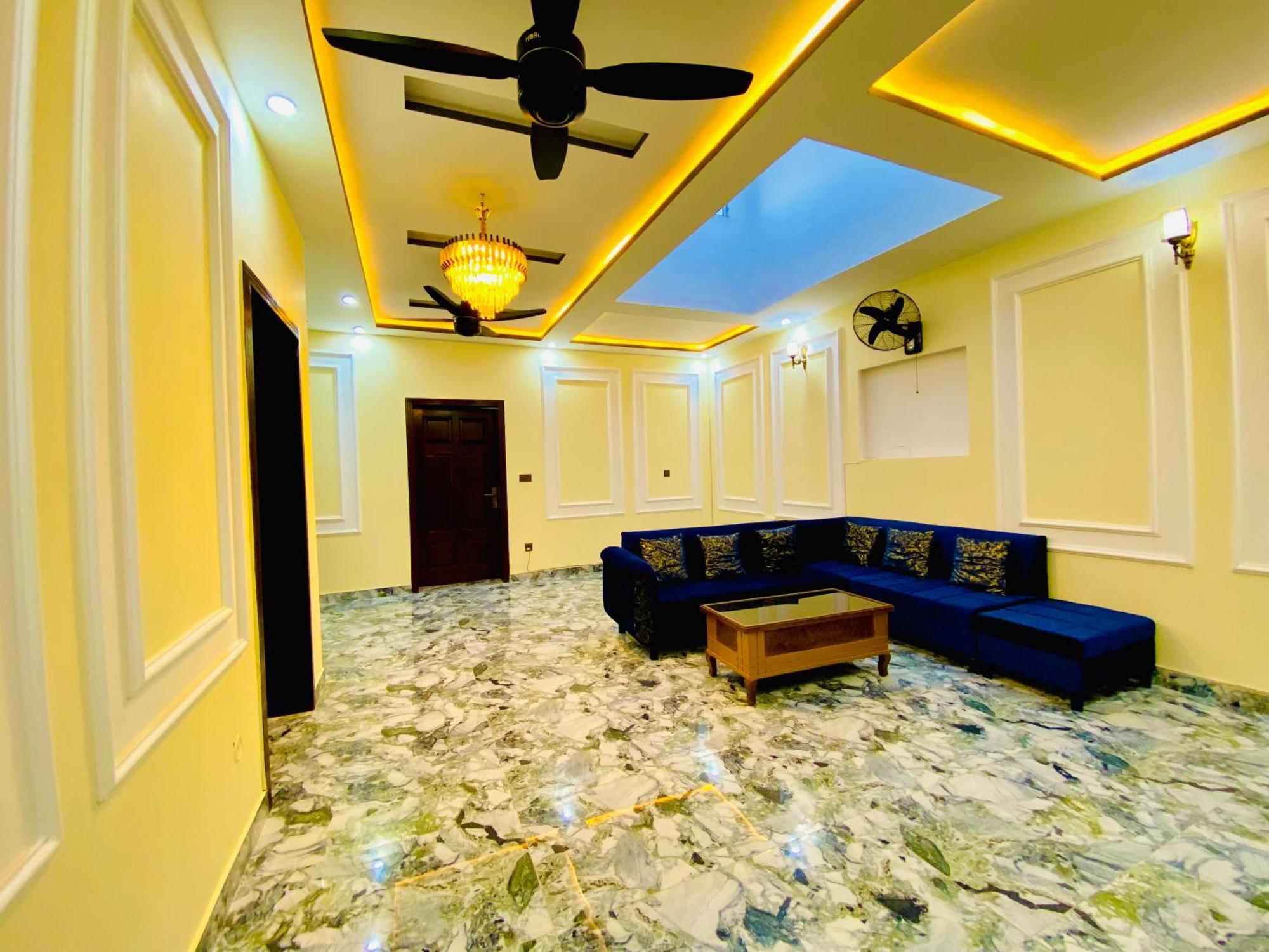 רוואלפינדי Moonlight Guest House מראה חיצוני תמונה
