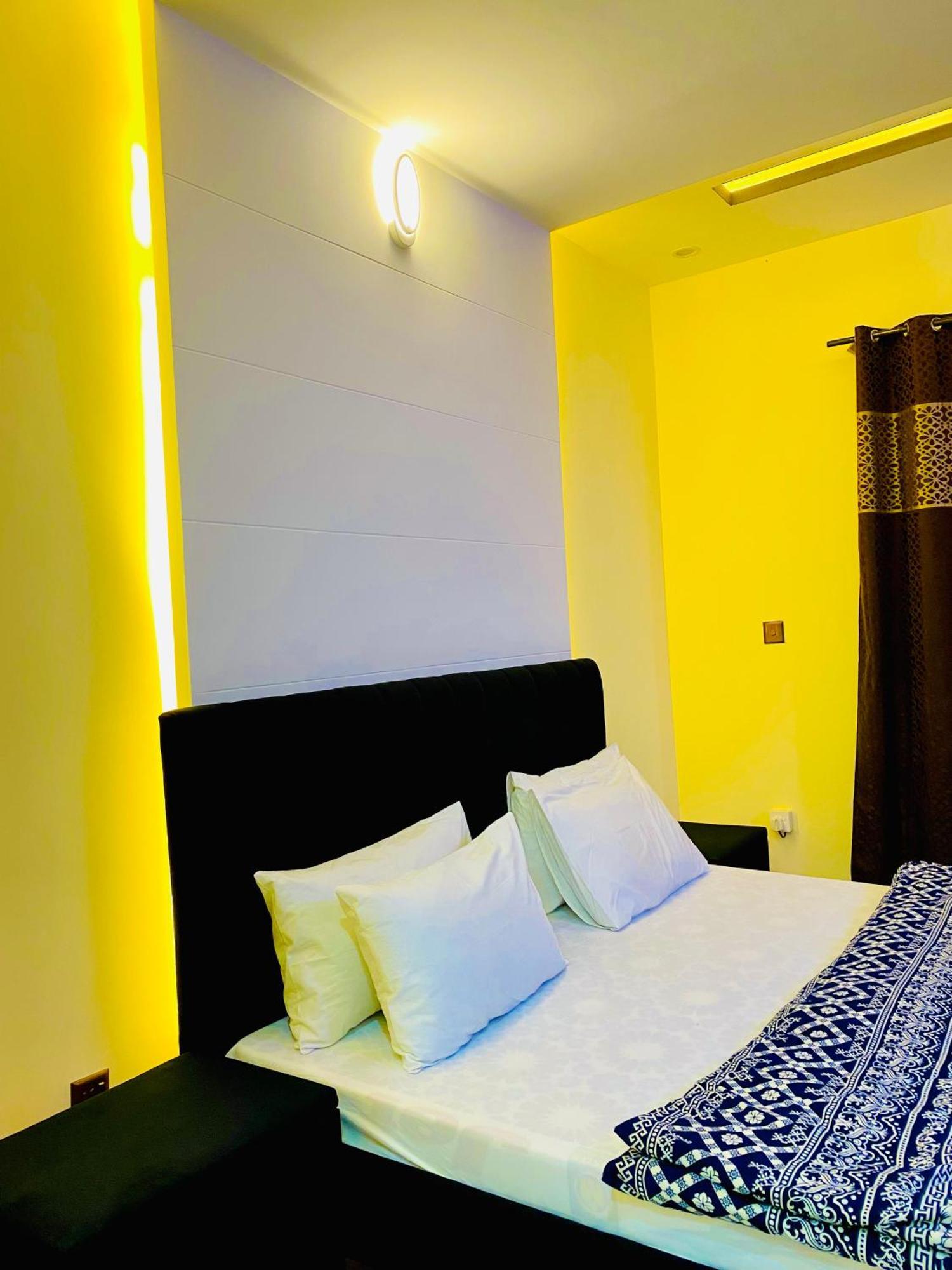 רוואלפינדי Moonlight Guest House מראה חיצוני תמונה