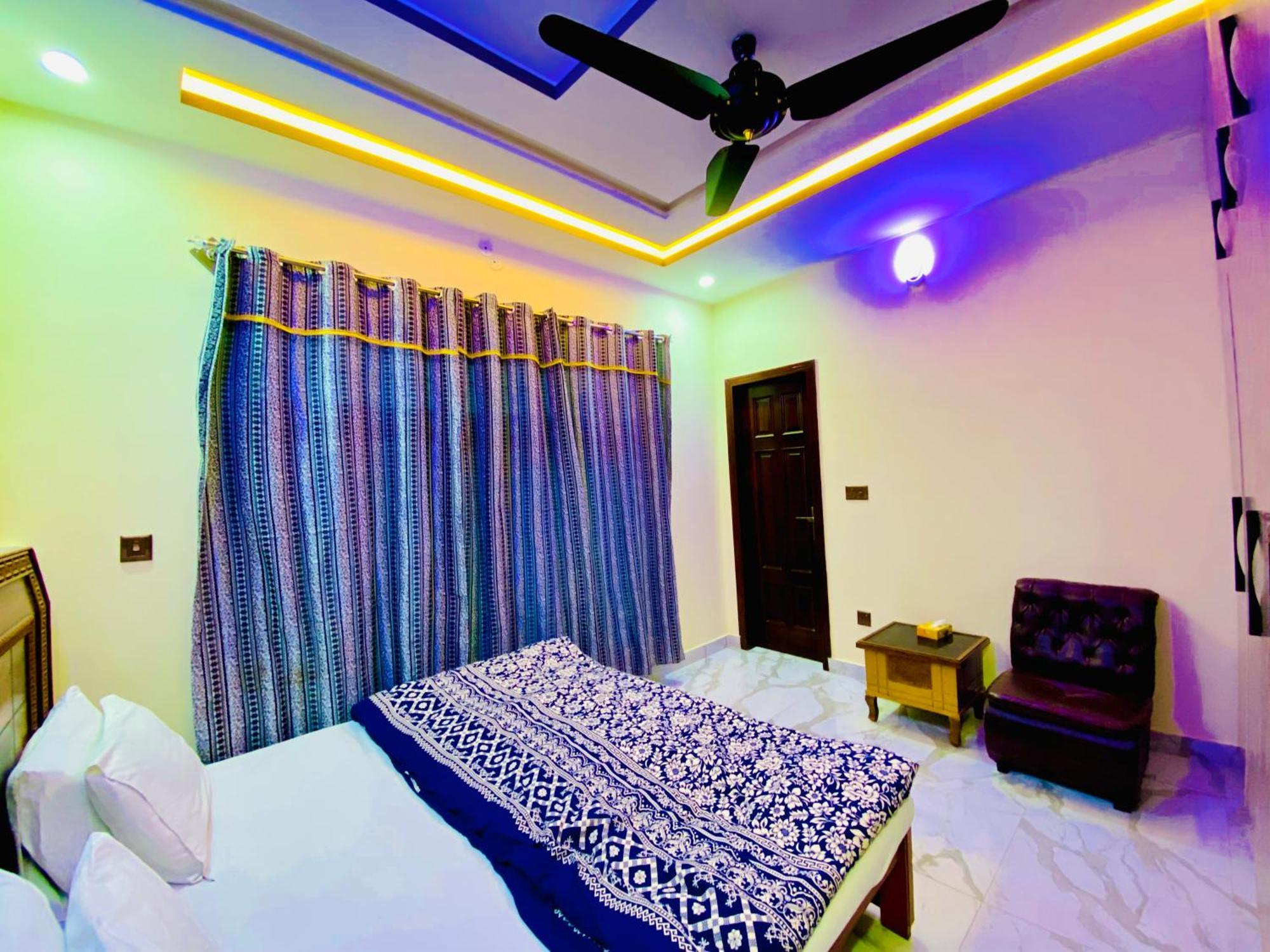 רוואלפינדי Moonlight Guest House מראה חיצוני תמונה