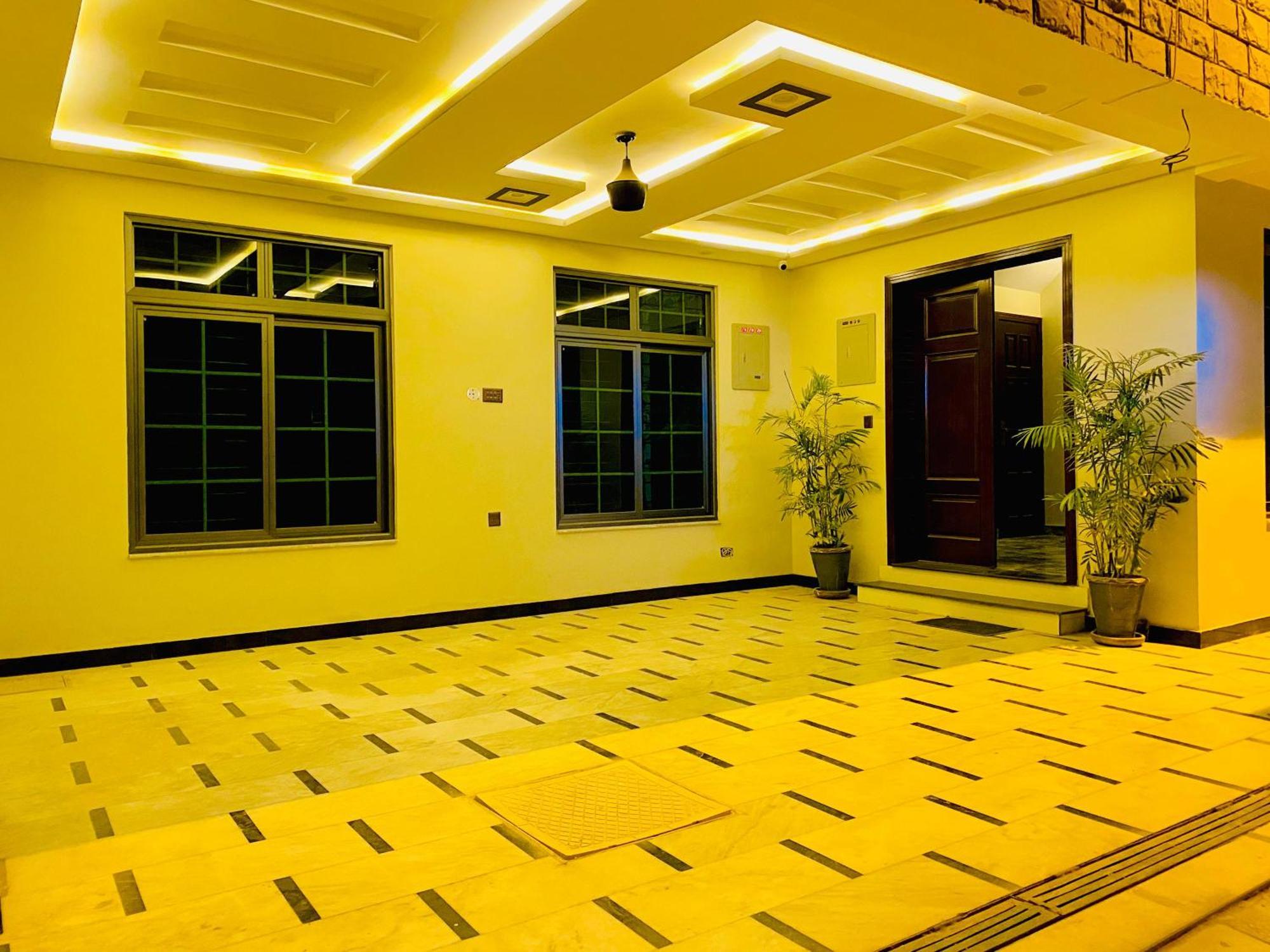 רוואלפינדי Moonlight Guest House מראה חיצוני תמונה
